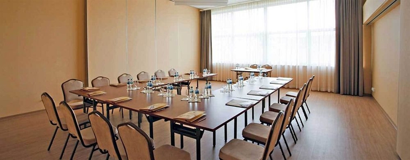 Imagen de los interiores del Hotel Victor Pruszk&oacute;w Desilva. Foto 11