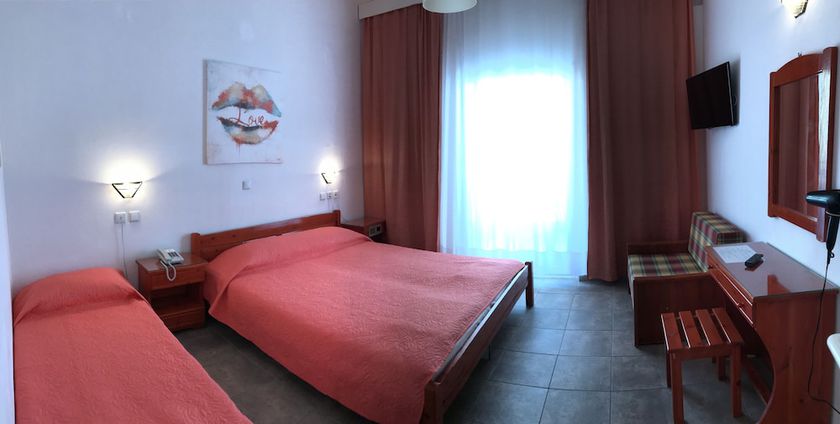 Imagen de la habitación del Hotel Victor-Eleni. Foto 6