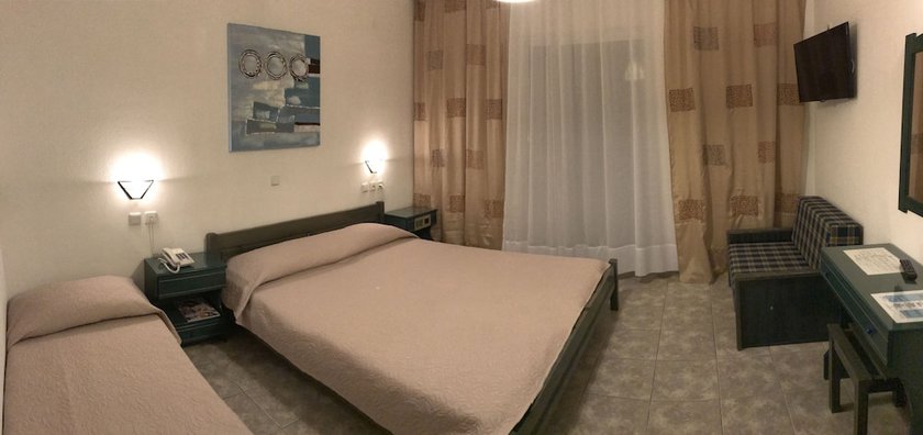 Imagen de la habitación del Hotel Victor-Eleni. Foto 7
