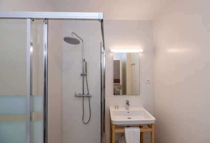 Imagen de la habitación del Hotel Victori. Foto 7