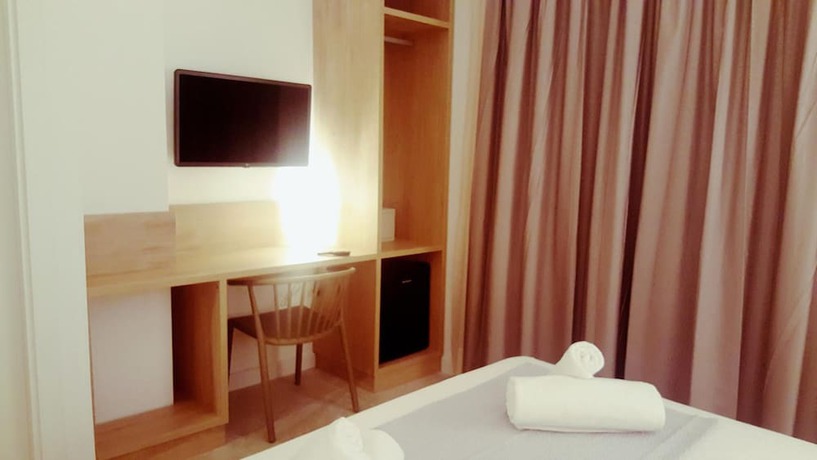 Imagen de la habitación del Hotel Victori. Foto 13