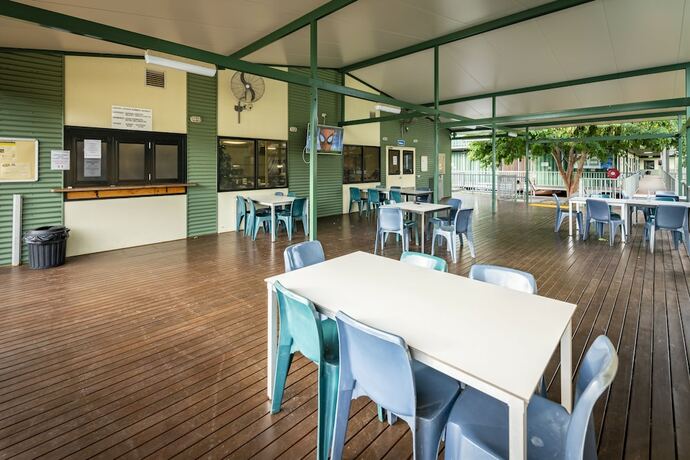 Imagen del bar/restaurante del Hotel Victoria Accommodation Village. Foto 19