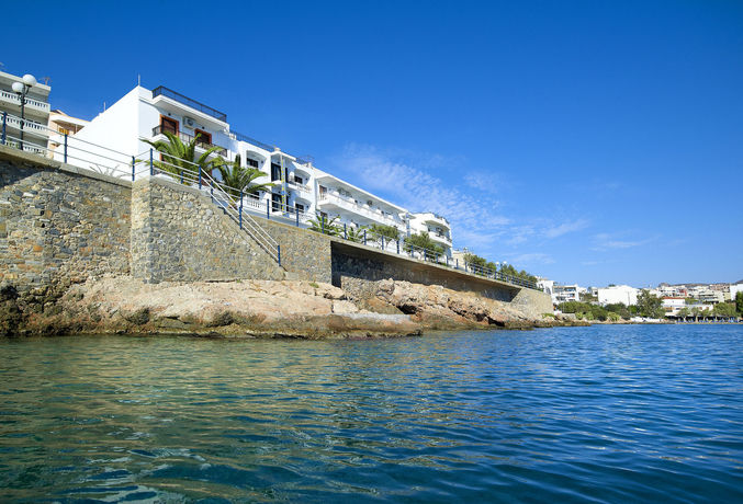 Imagen de los exteriores del Hotel Victoria, Agios Nikolaos. Foto 11