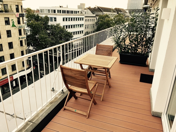 Imagen de la habitación del Hotel Victoria Apartments, Dusseldorf. Foto 2