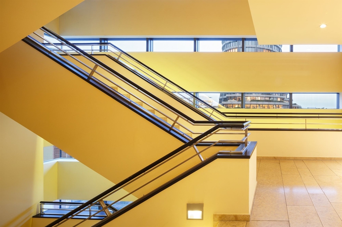 Imagen de los interiores del Hotel Victoria, Basilea. Foto 14