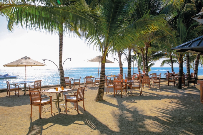 Imagen del bar/restaurante del Hotel Victoria Beachcomber Resort and Spa. Foto 7