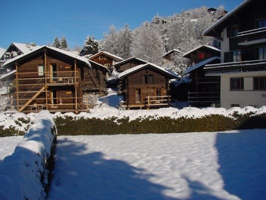 Imagen de los exteriores del Hotel Victoria, Briey, Chalais. Foto 13