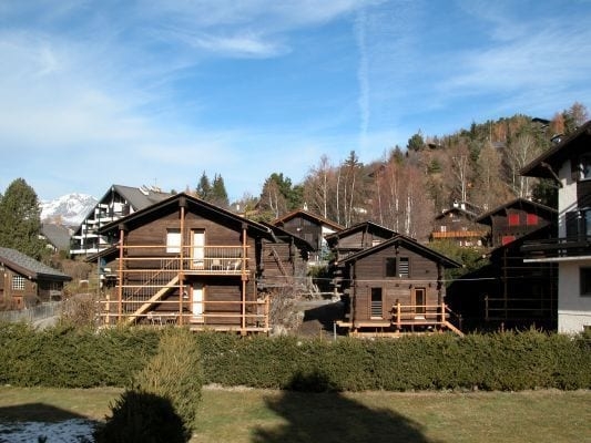 Imagen de los exteriores del Hotel Victoria, Briey, Chalais. Foto 16