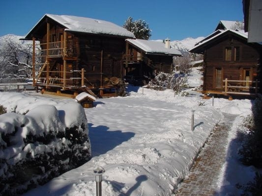 Imagen de los exteriores del Hotel Victoria, Briey, Chalais. Foto 17