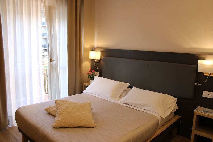 Imagen de la habitación del Hotel Victoria, CUNEO. Foto 6