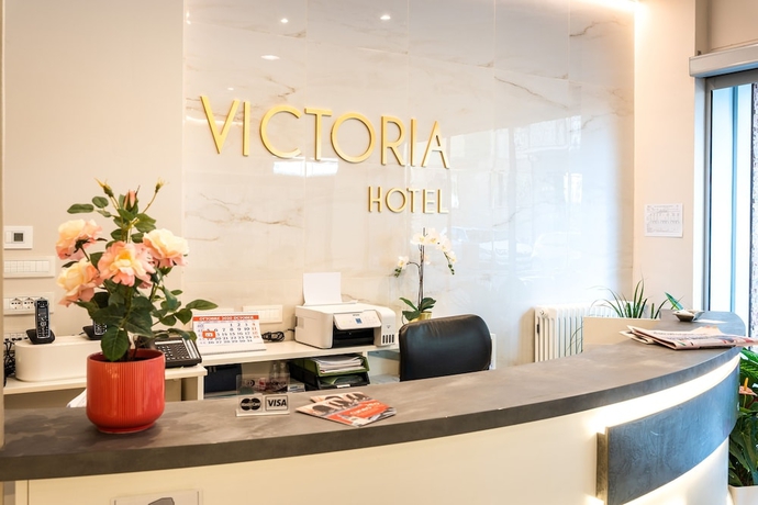 Imagen de los interiores del Hotel Victoria, CUNEO. Foto 14