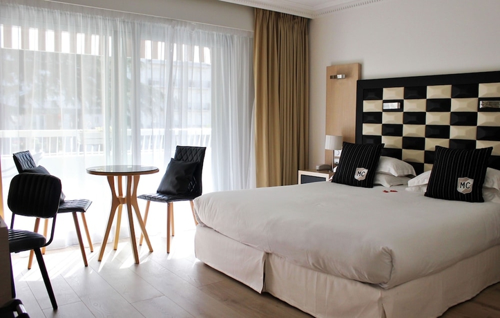 Imagen de la habitación del Hotel Victoria, Cannes. Foto 11