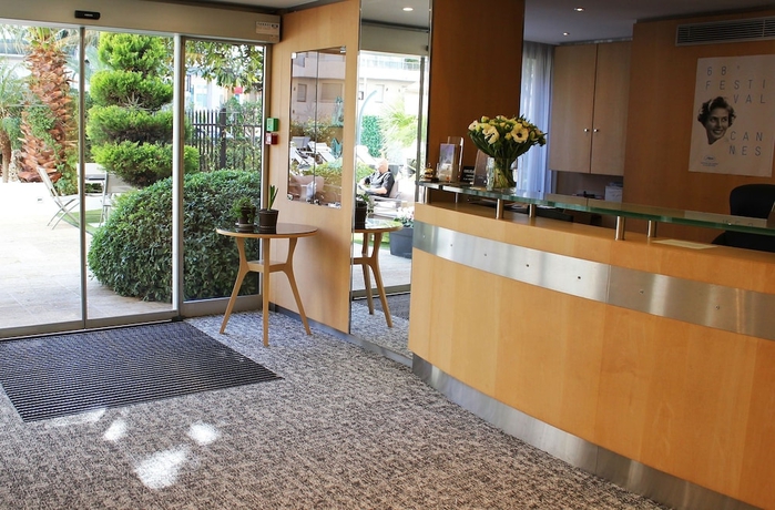 Imagen de los interiores del Hotel Victoria, Cannes. Foto 19