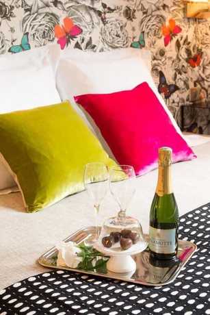 Imagen de la habitación del Hotel Victoria Chatelet. Foto 2