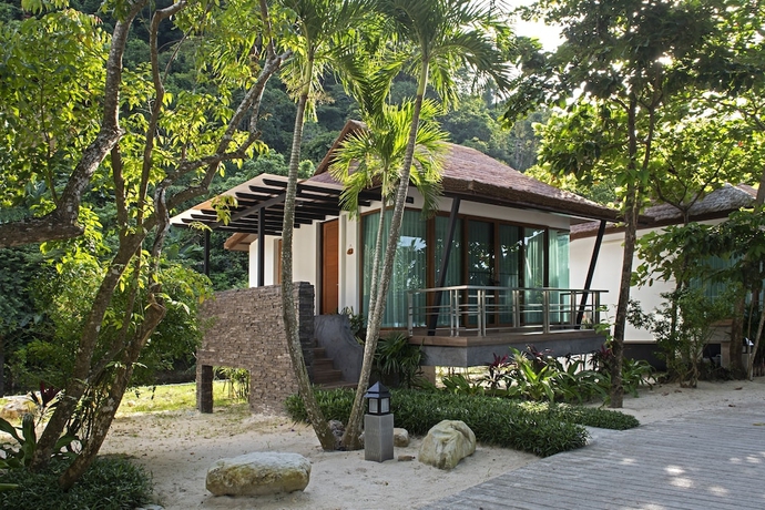 Imagen de la habitación del Hotel Victoria Cliff Nyaung Oo Phee Island. Foto 10