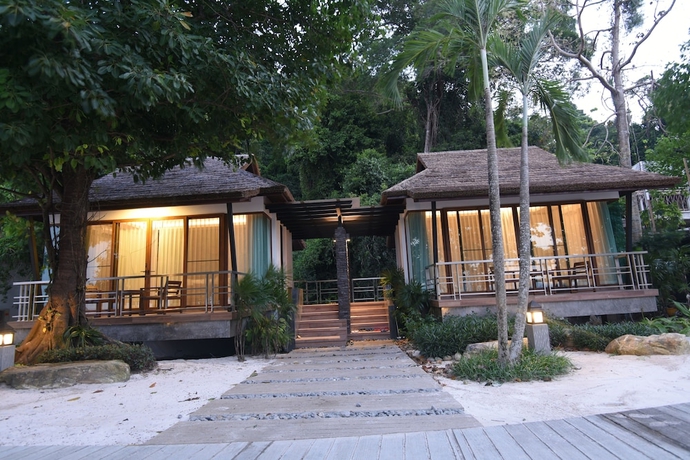 Imagen de la habitación del Hotel Victoria Cliff Nyaung Oo Phee Island. Foto 14