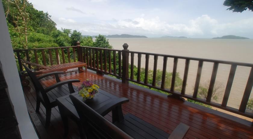 Imagen de la habitación del Hotel Victoria Cliff and Resort. Foto 6