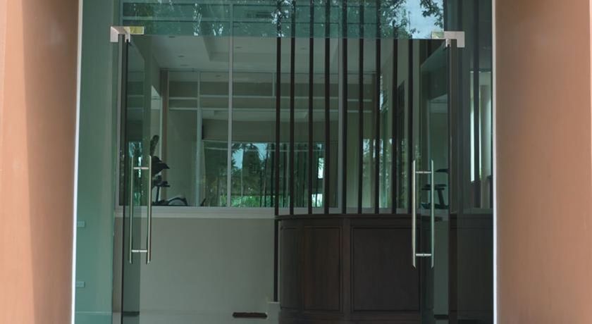 Imagen de la habitación del Hotel Victoria Cliff and Resort. Foto 8