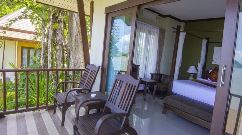 Imagen de los exteriores del Hotel Victoria Cliff and Resort. Foto 13