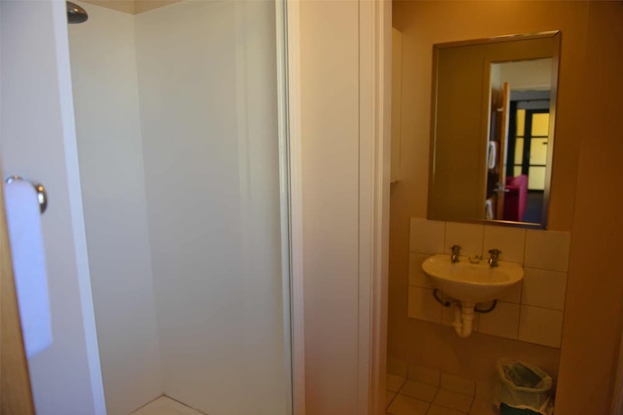 Imagen de la habitación del Hotel Victoria Court Motor Lodge. Foto 4