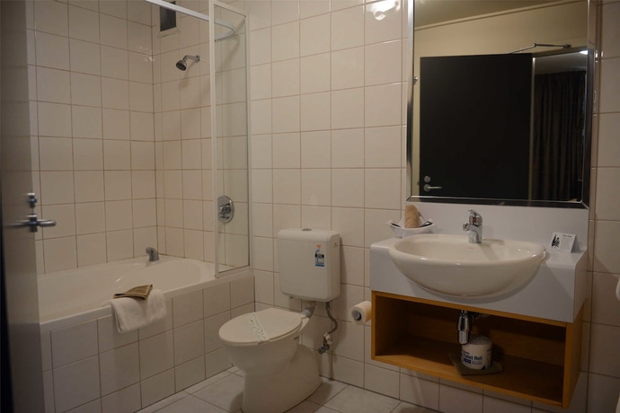 Imagen de la habitación del Hotel Victoria Court Motor Lodge. Foto 6