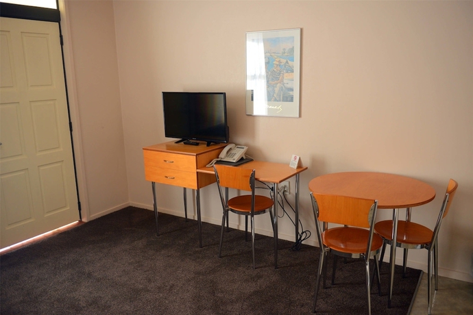 Imagen de la habitación del Hotel Victoria Court Motor Lodge. Foto 13