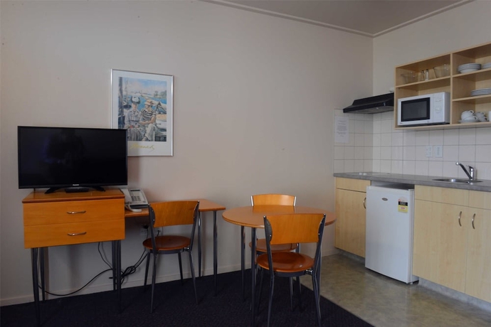 Imagen de la habitación del Hotel Victoria Court Motor Lodge. Foto 16