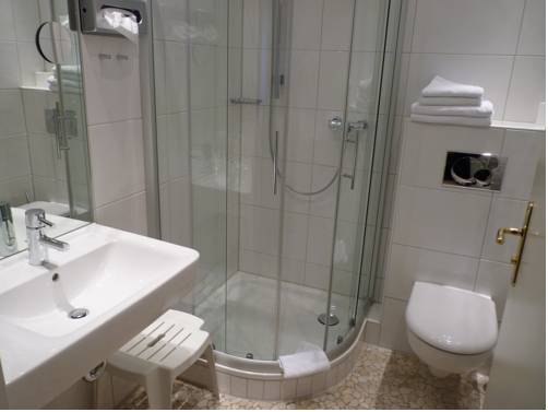 Imagen de la habitación del Hotel Victoria, Dinslaken. Foto 9