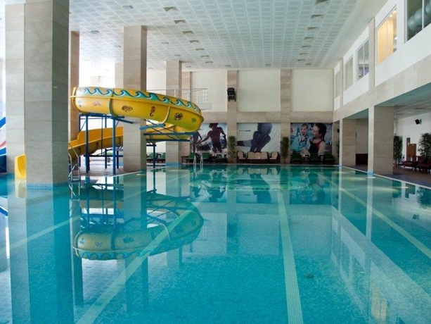 Imagen general del Hotel Victoria, Donetsk. Foto 7