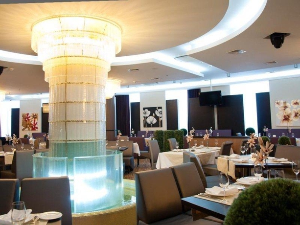 Imagen general del Hotel Victoria, Donetsk. Foto 9