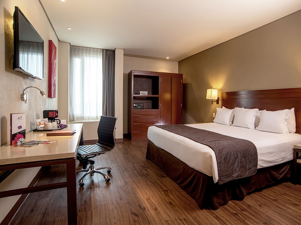 Imagen de la habitación del Hotel Victoria Ejecutivo. Foto 10