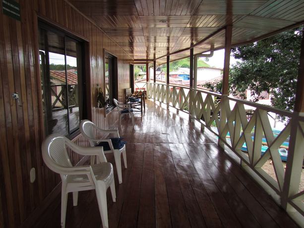 Imagen de los interiores del Hotel Victoria, El Castillo. Foto 18