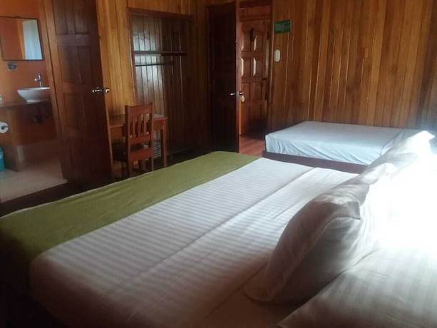 Imagen de la habitación del Hotel Victoria, El Castillo. Foto 13