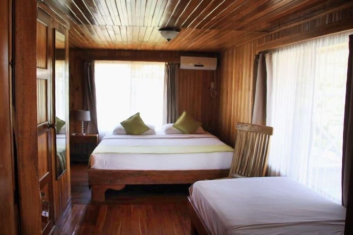 Imagen de la habitación del Hotel Victoria, El Castillo. Foto 16