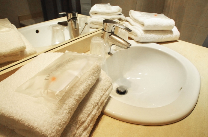 Imagen de la habitación del Hotel Victoria Garden Bordeaux Centre. Foto 8