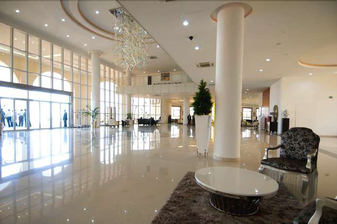 Imagen de los interiores del Hotel Victoria Garden. Foto 15