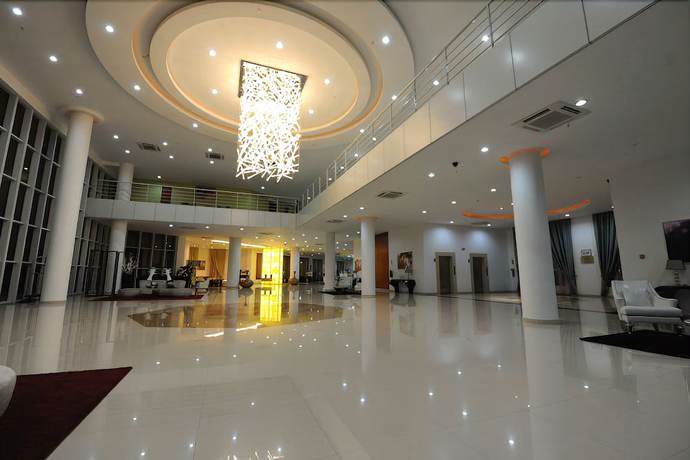 Imagen de los interiores del Hotel Victoria Garden. Foto 16