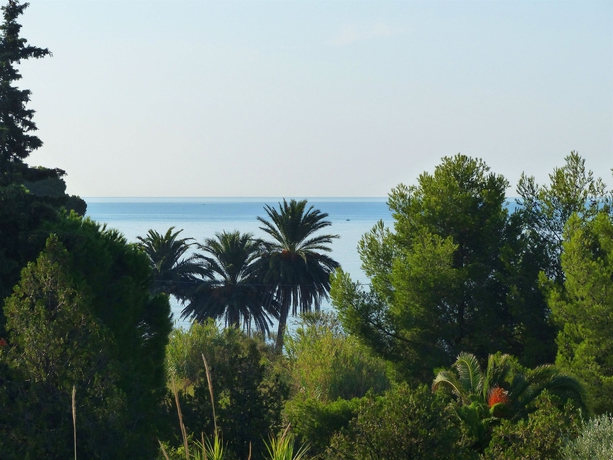 Imagen de la habitación del Hotel Victoria Garden La Ciotat. Foto 5