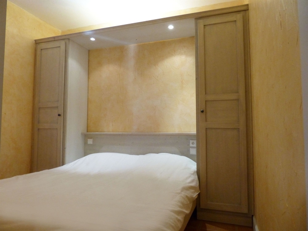 Imagen de la habitación del Hotel Victoria Garden La Ciotat. Foto 8