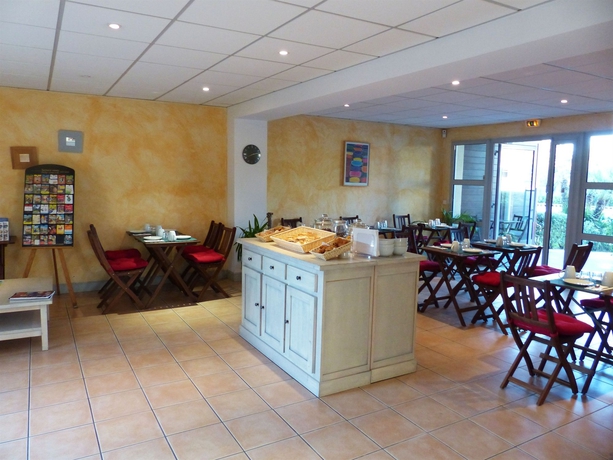 Imagen del bar/restaurante del Hotel Victoria Garden La Ciotat. Foto 4