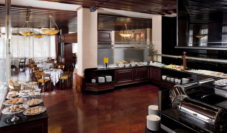 Imagen del bar/restaurante del Hotel Victoria Gran Meliá. Foto 5