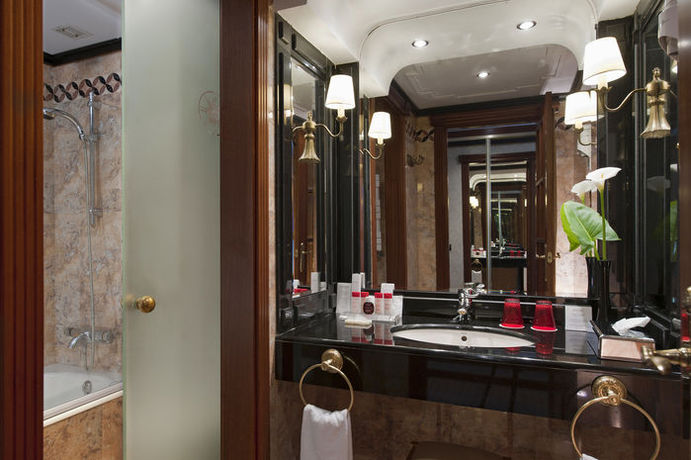 Imagen de la habitación del Hotel Victoria Gran Meliá. Foto 17