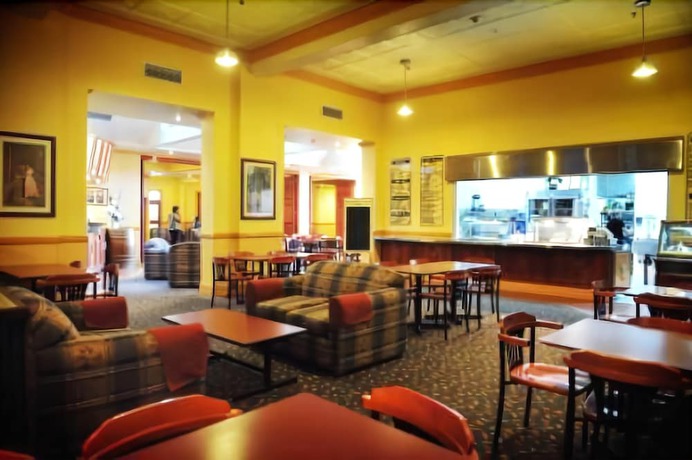 Imagen del bar/restaurante del Hotel Victoria - Griffith. Foto 5