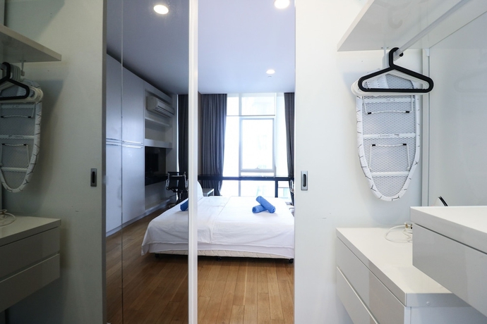 Imagen de la habitación del Hotel Victoria Home Platinum Suites. Foto 10