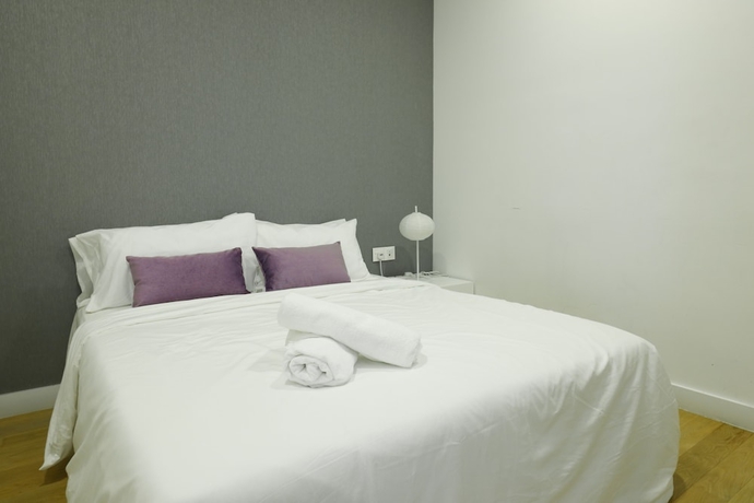 Imagen de la habitación del Hotel Victoria Home Platinum Suites. Foto 16