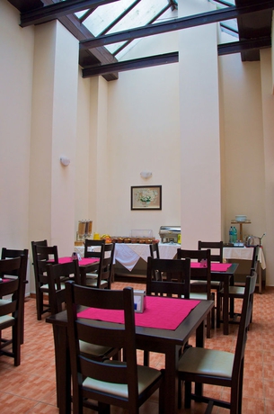 Imagen del bar/restaurante del Hotel Victoria Hotel, Timisoara. Foto 5