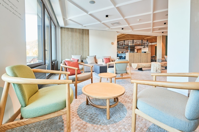 Imagen de los interiores del Hotel Victoria Hotel and Residence. Foto 19