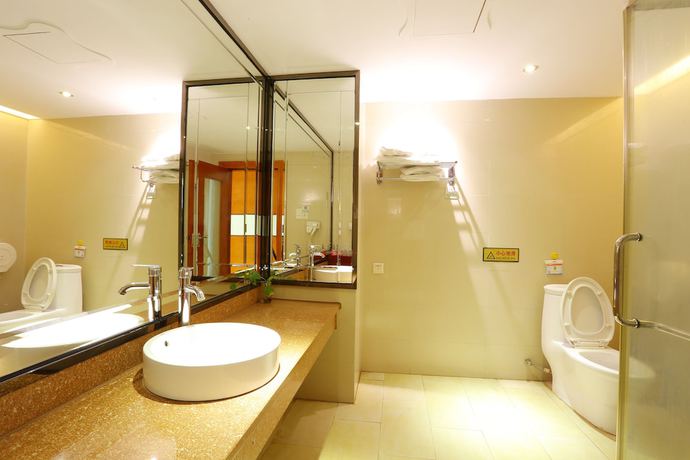 Imagen de la habitación del Hotel Victoria Hotels. Foto 13