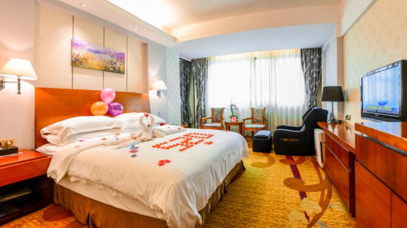 Imagen de la habitación del Hotel Victoria Hotels. Foto 15