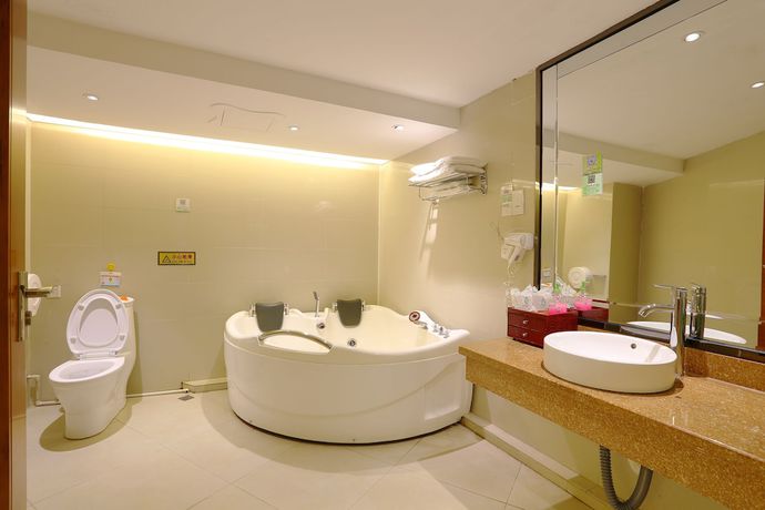 Imagen de la habitación del Hotel Victoria Hotels. Foto 16